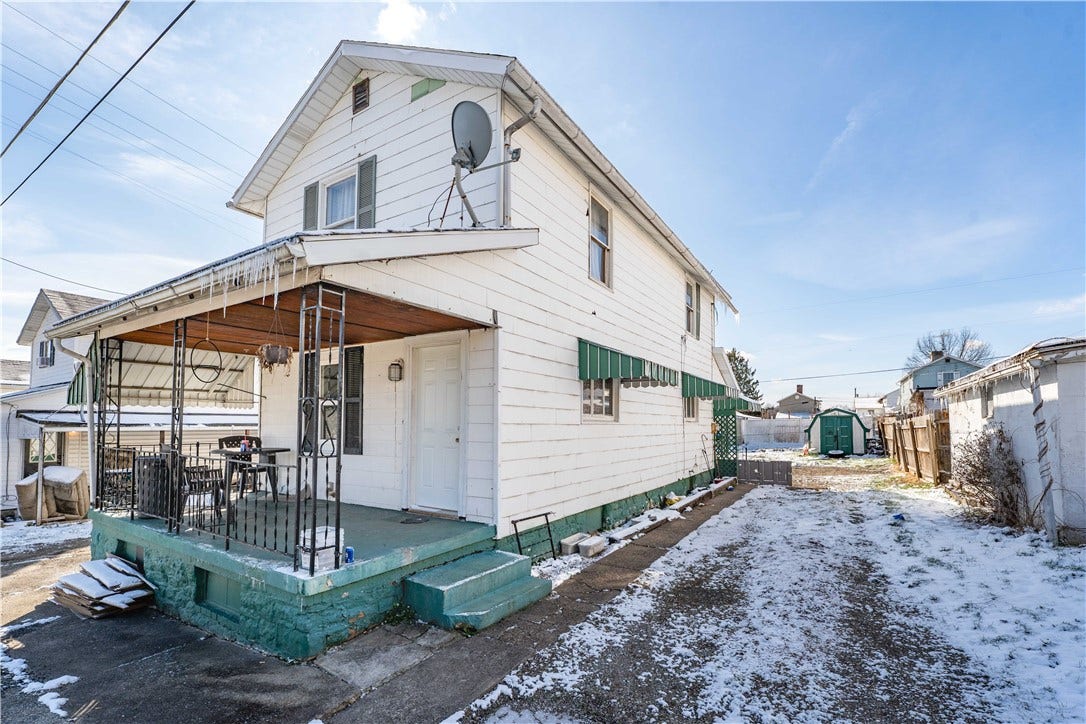 421 2nd St, Brownsville, PA 15417