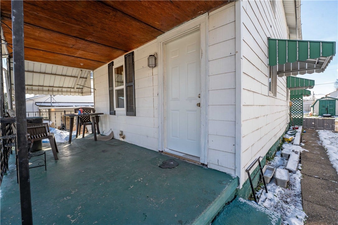 421 2nd St, Brownsville, PA 15417