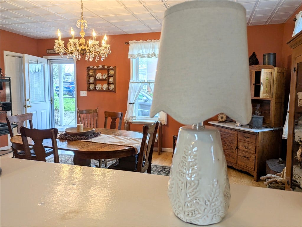 220 Overholt Dr, Scottdale, PA 15683