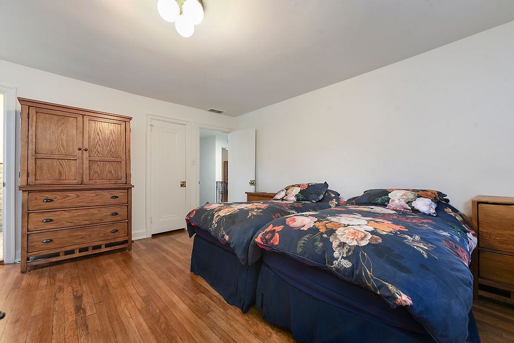 2205 Beechwood Blvd., Squirrel Hill, PA 15217 2205 Beechwood Blvd., Squirrel Hill, PA 15217