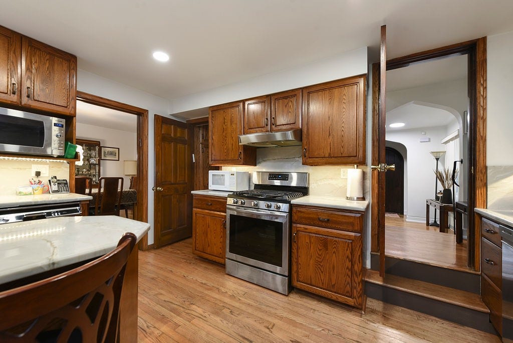 2205 Beechwood Blvd., Squirrel Hill, PA 15217 2205 Beechwood Blvd., Squirrel Hill, PA 15217