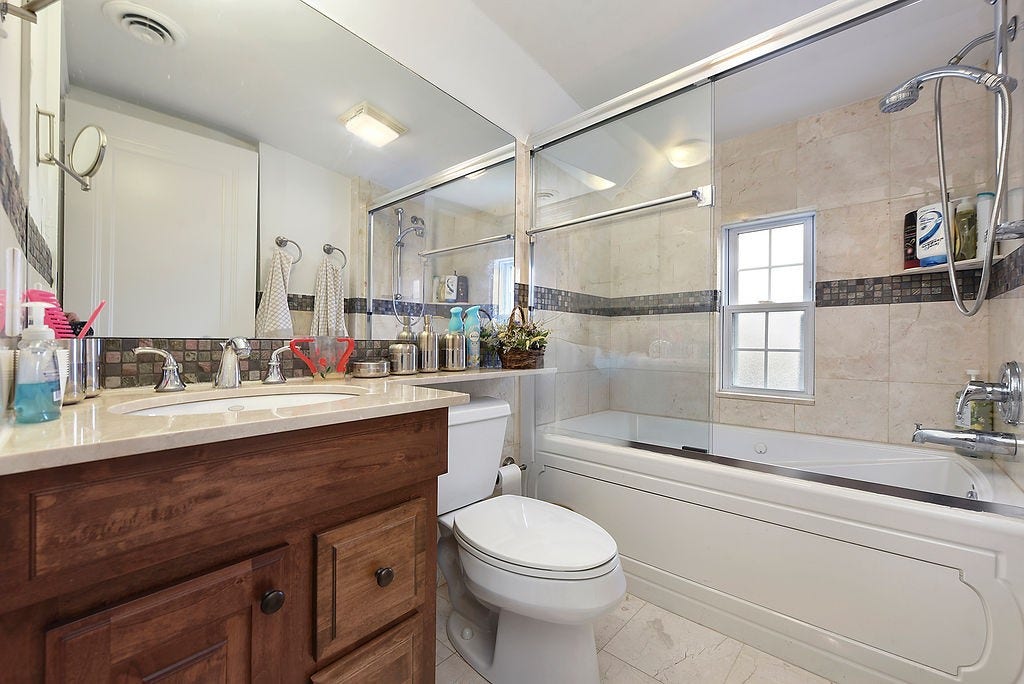 2205 Beechwood Blvd., Squirrel Hill, PA 15217 2205 Beechwood Blvd., Squirrel Hill, PA 15217