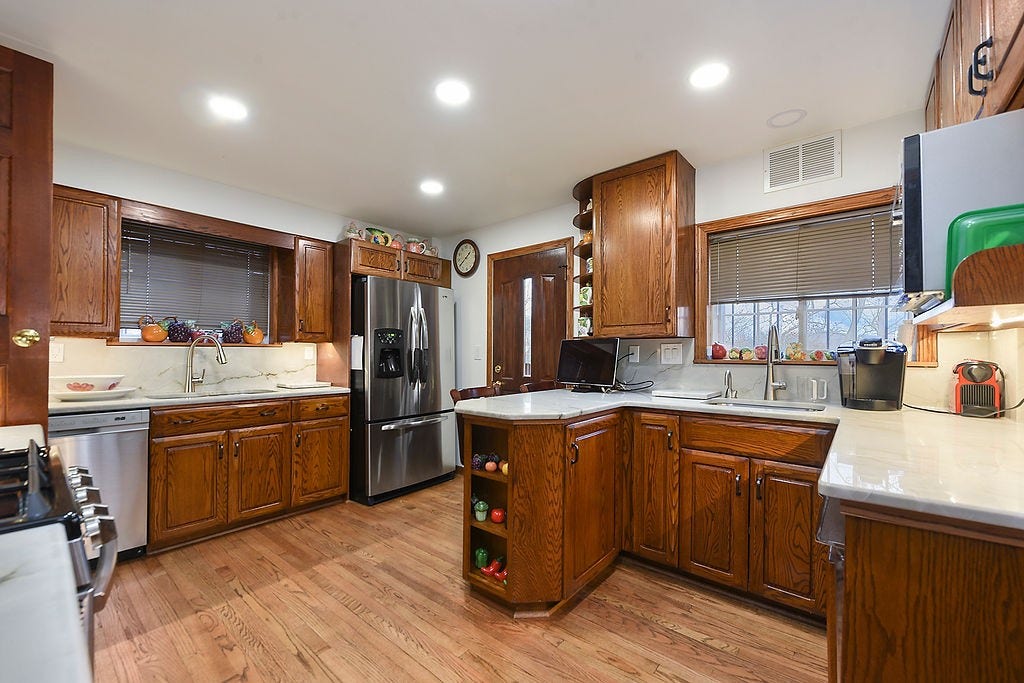 2205 Beechwood Blvd., Squirrel Hill, PA 15217 2205 Beechwood Blvd., Squirrel Hill, PA 15217