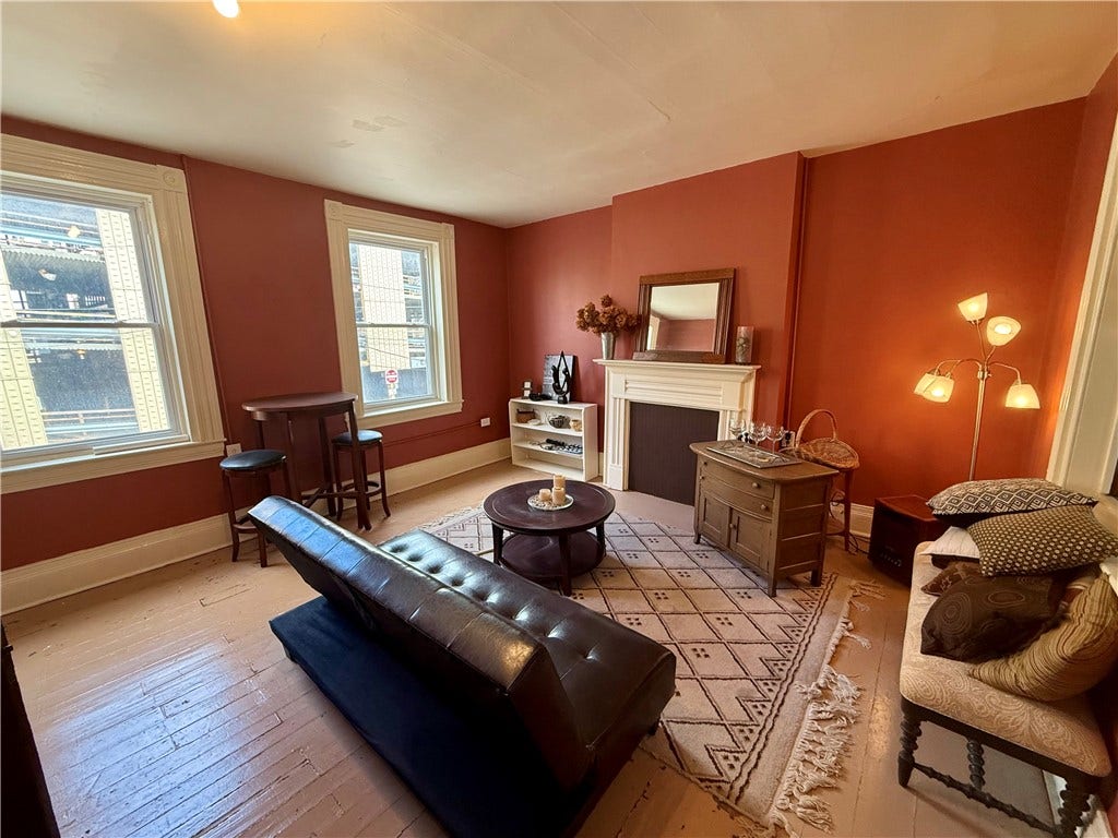 9 1/2-11 W Church, Uniontown, PA 15401