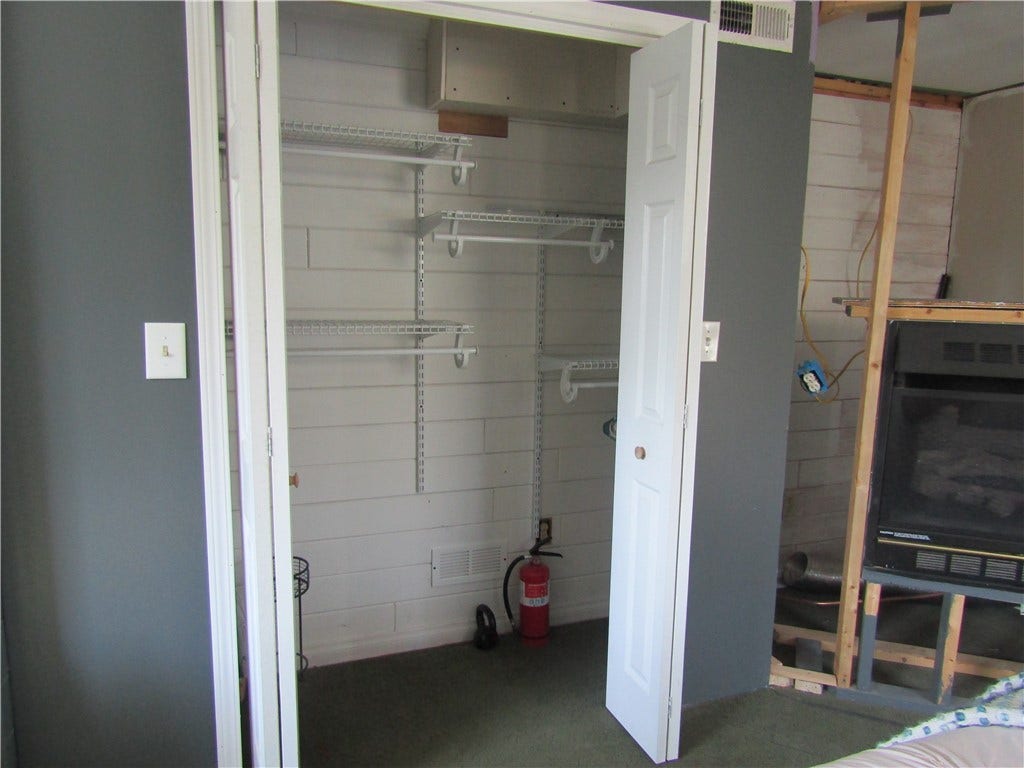 closet master bedroom
