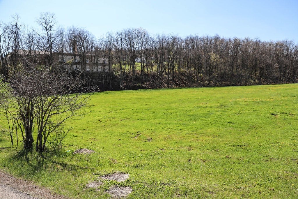Don't miss out on this great lot!!