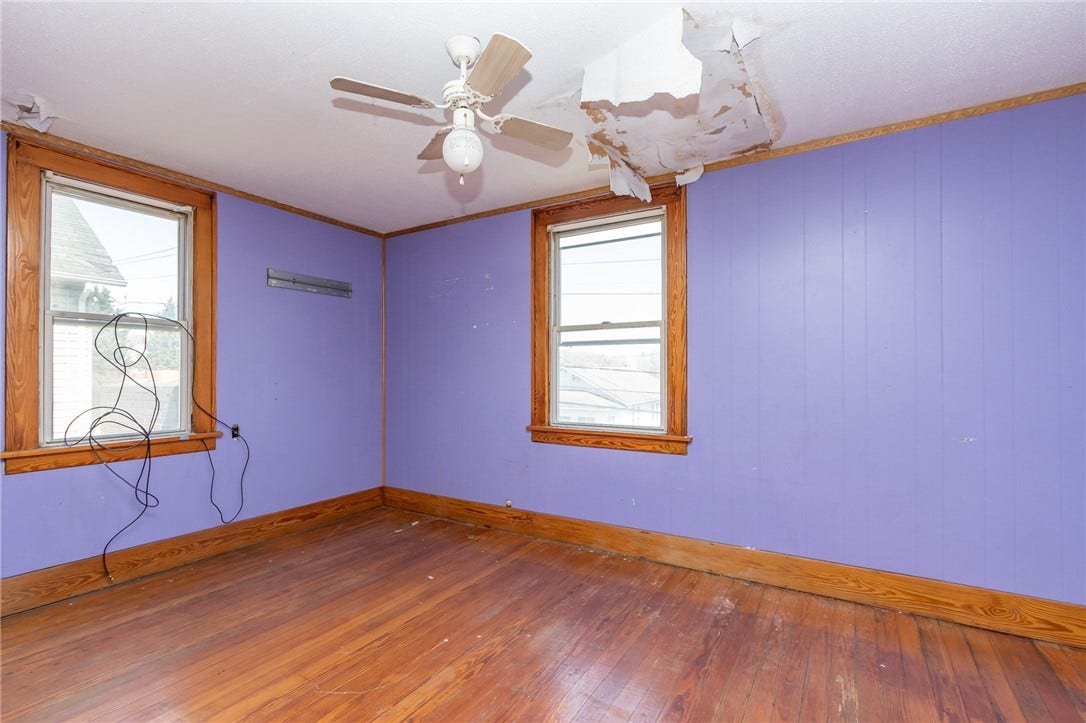 205 N Water St, Masontown, PA 15461