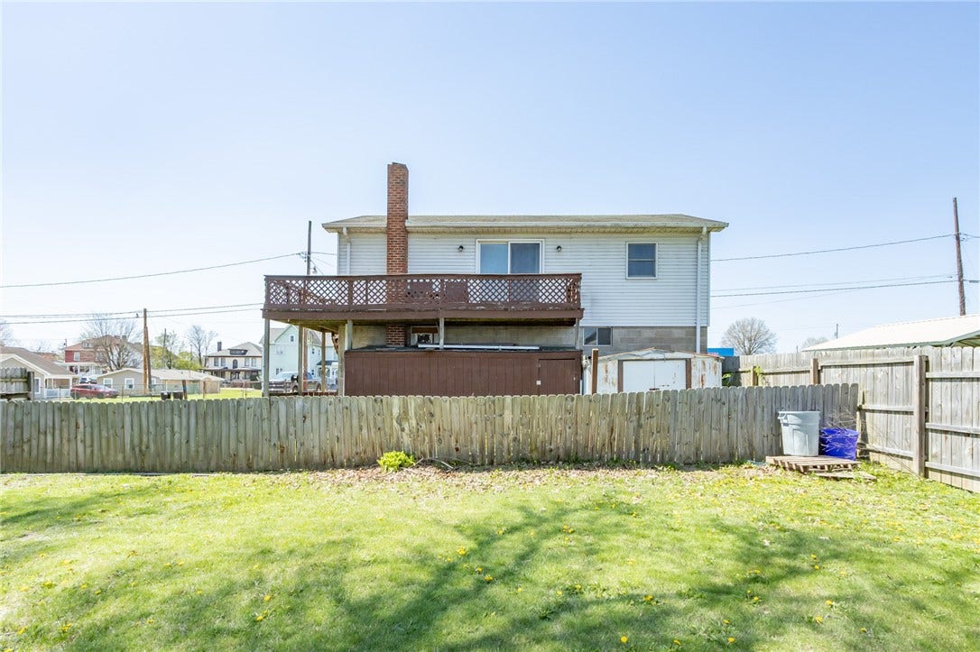 205 N Water St, Masontown, PA 15461