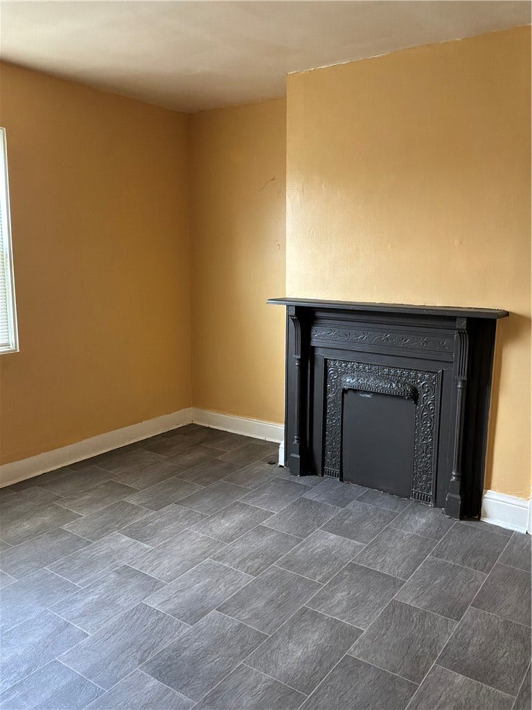 1066 Allison Ave, Washington, PA 15301