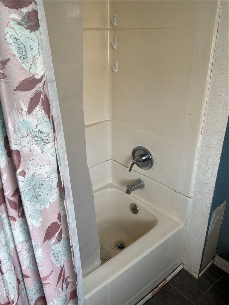1066 Allison Ave, Washington, PA 15301