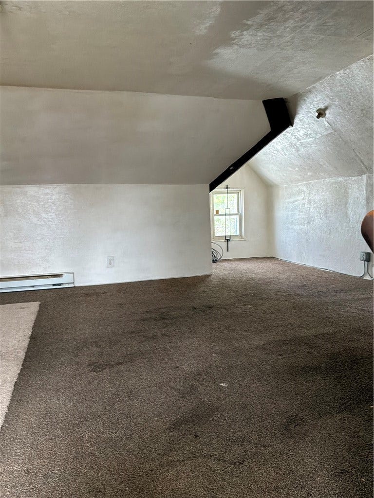 1066 Allison Ave, Washington, PA 15301