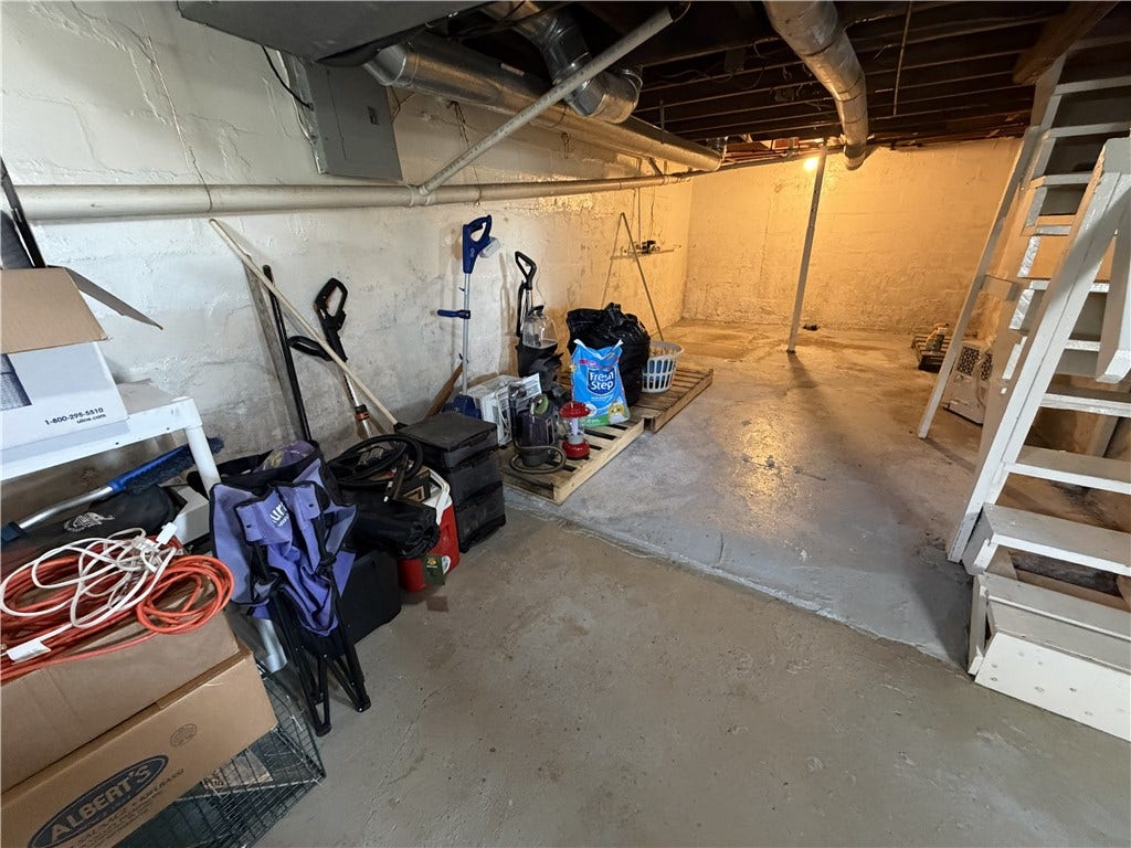 #304, basement
