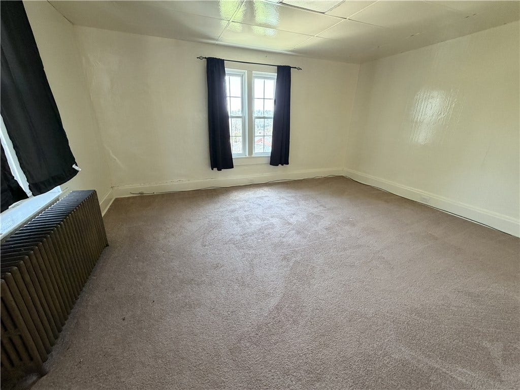 #306, bedroom 1