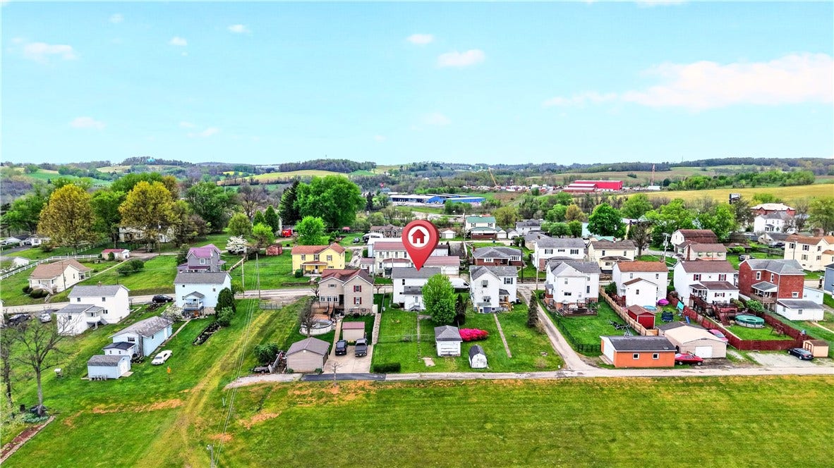 147 Morewood St, Mount Pleasant, PA 15666
