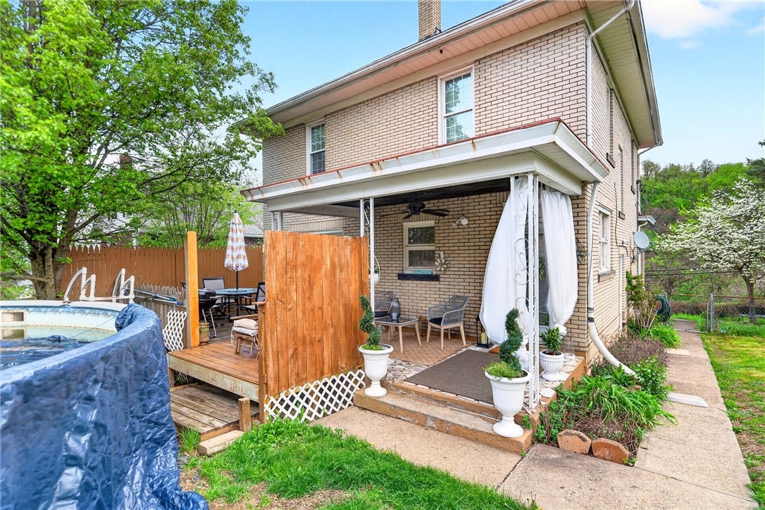 222 Union St, Brownsville, PA 15417