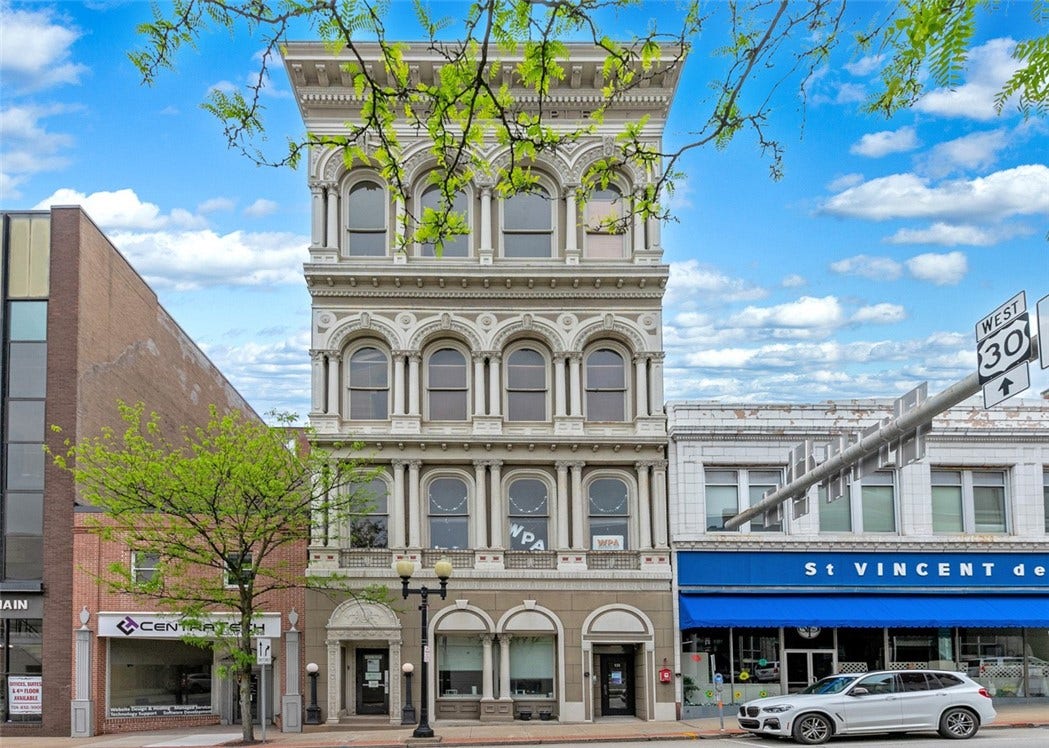 132 S Main St, Greensburg, PA 15601