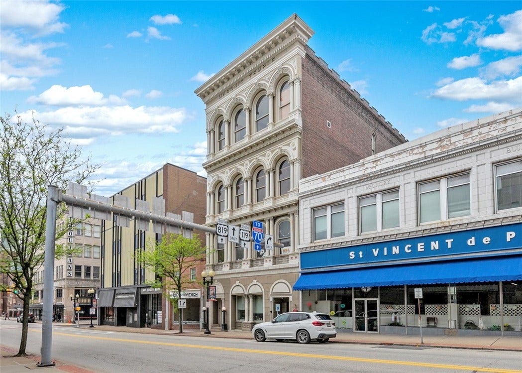 132 S Main St, Greensburg, PA 15601