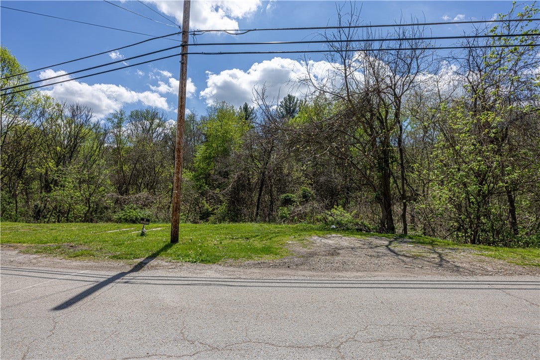 225 Lynn Rd, Brownsville, PA 15417