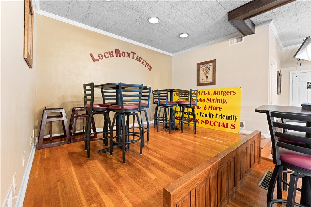 2510 Lincoln Blvd, Elizabeth, PA 15037