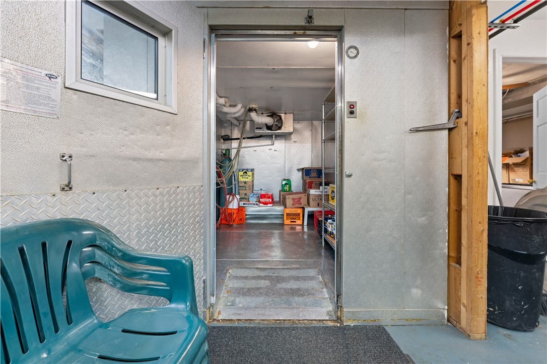 2510 Lincoln Blvd, Elizabeth, PA 15037