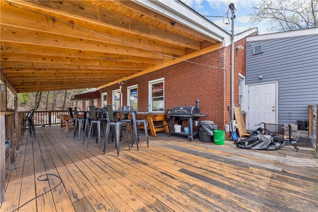2510 Lincoln Blvd, Elizabeth, PA 15037