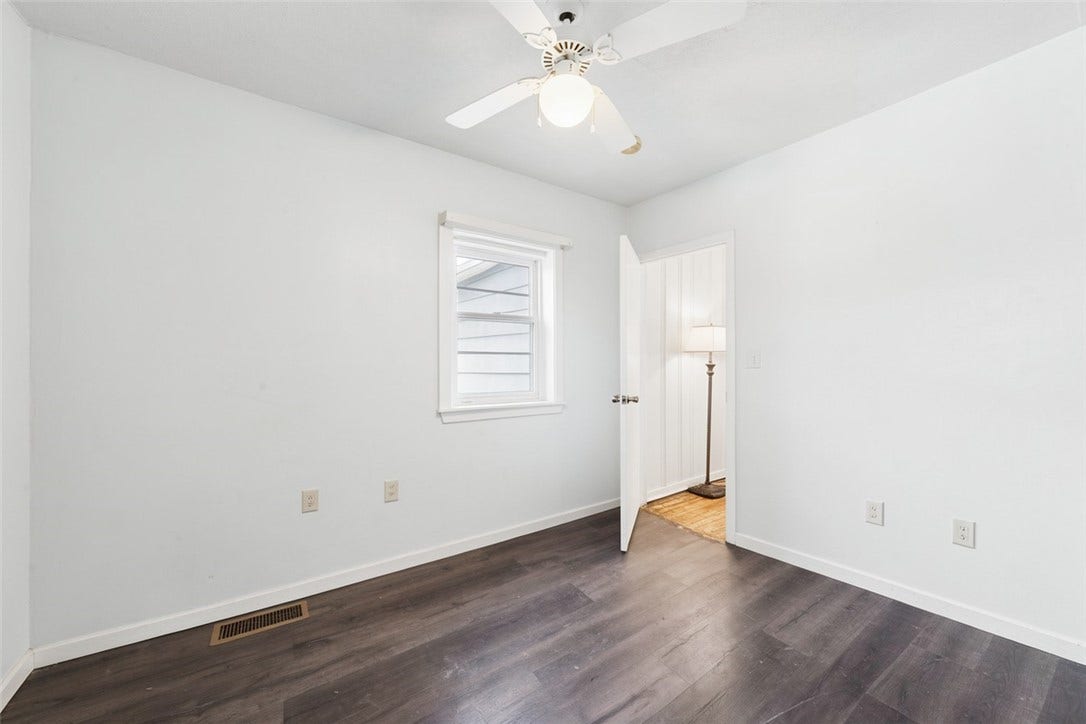 2333 Long St, Greensburg, PA 15601