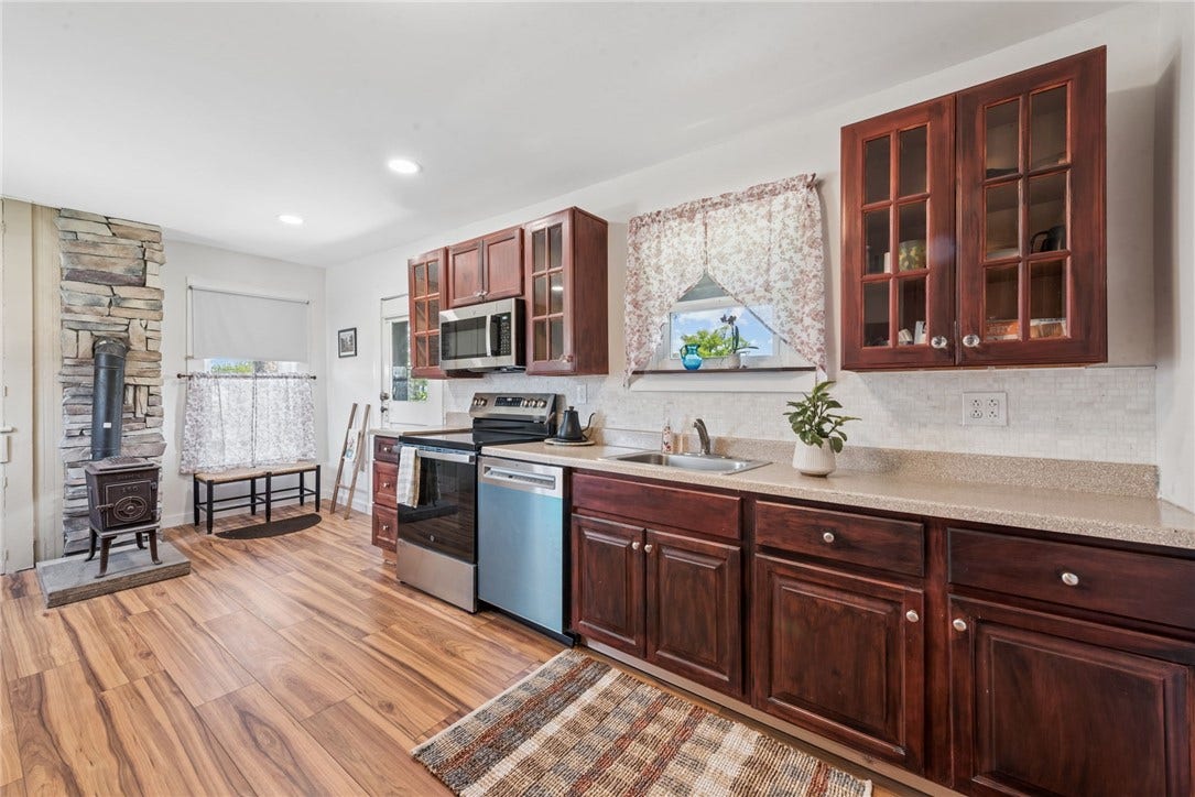 1825 Jefferson St, Greensburg, PA 15601