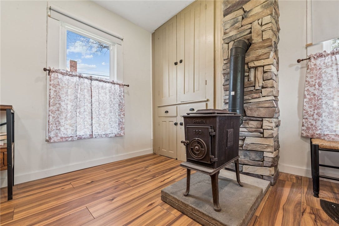 1825 Jefferson St, Greensburg, PA 15601