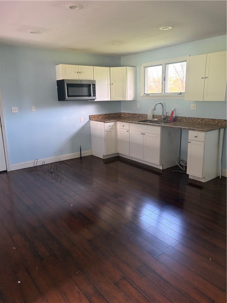 1508 W Green St, Connellsville, PA 15425