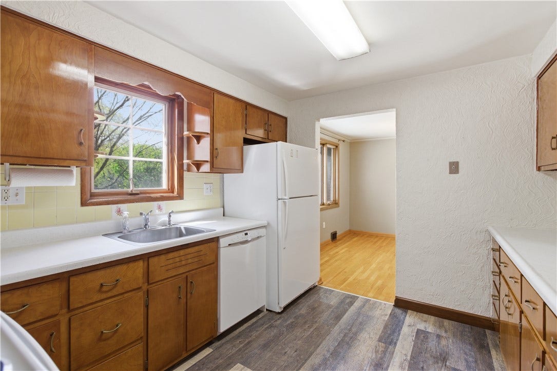 20 Greenwood Rd, Pittsburgh, PA 15221 20 Greenwood Rd, Pittsburgh, PA 15221