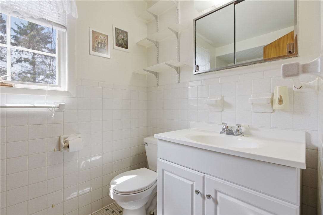 20 Greenwood Rd, Pittsburgh, PA 15221 20 Greenwood Rd, Pittsburgh, PA 15221