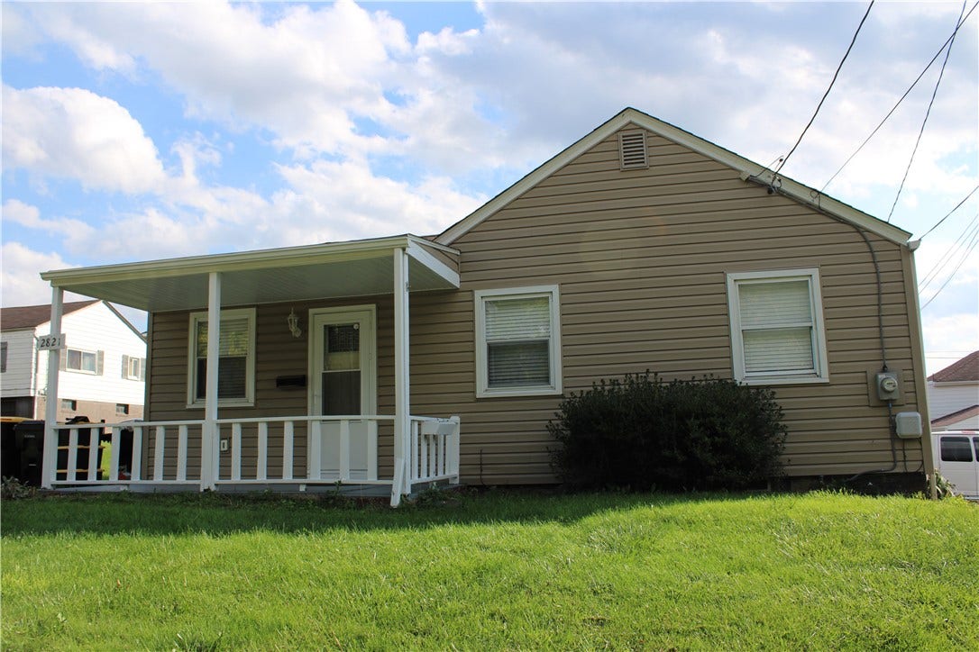 2821 Bertha, Bethel Park, PA 15102