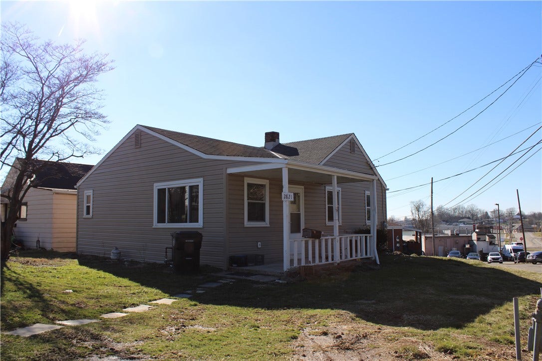 2821 Bertha, Bethel Park, PA 15102