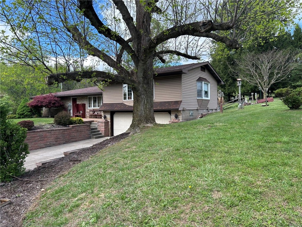 470 Quaker Church Rd, Perryopolis, PA 15473
