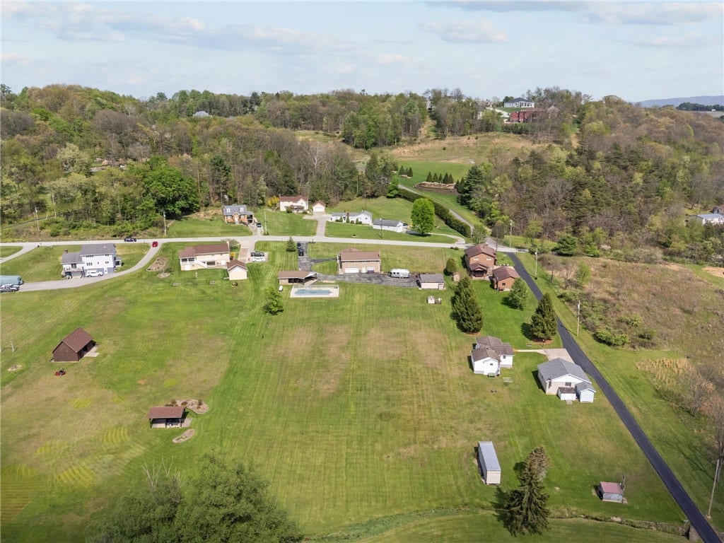 1416 Brinkerton Rd, Greensburg, PA 15601