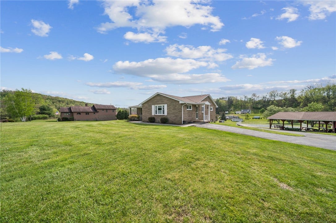 1416 Brinkerton Rd, Greensburg, PA 15601