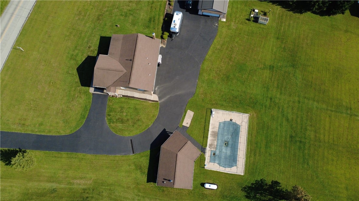 1416 Brinkerton Rd, Greensburg, PA 15601