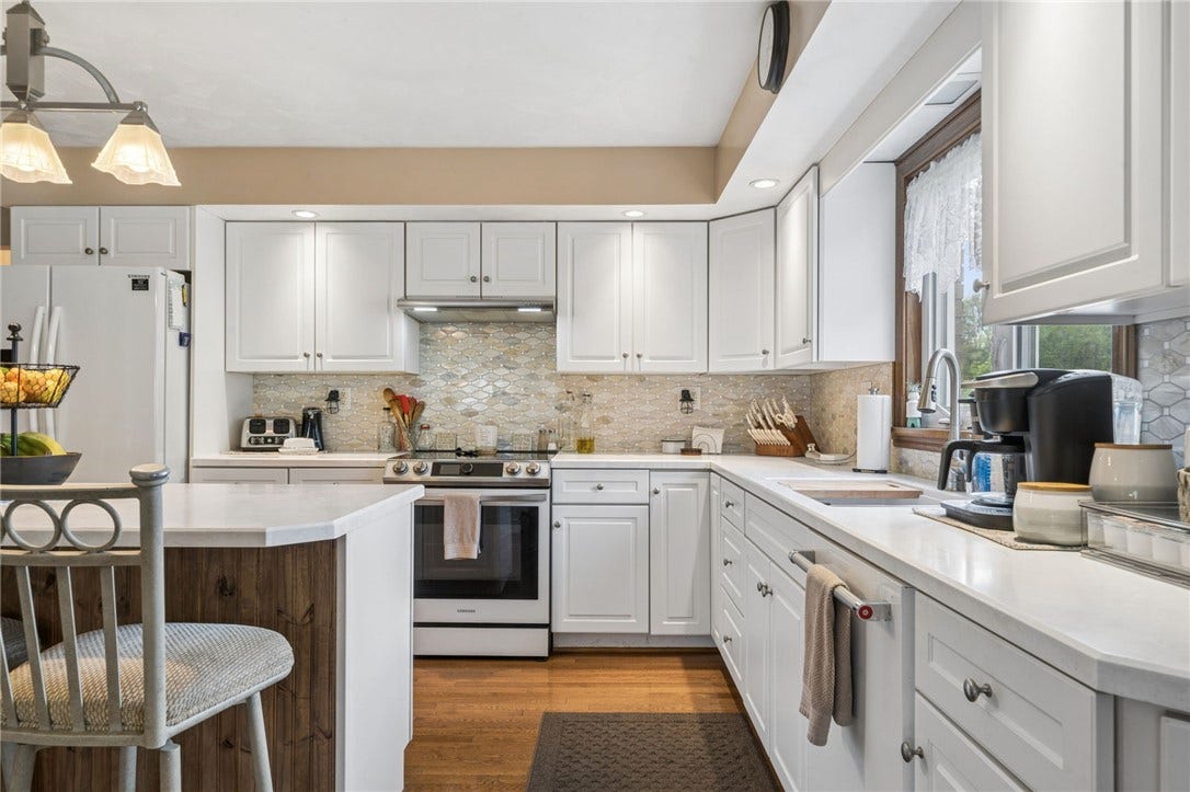 1416 Brinkerton Rd, Greensburg, PA 15601