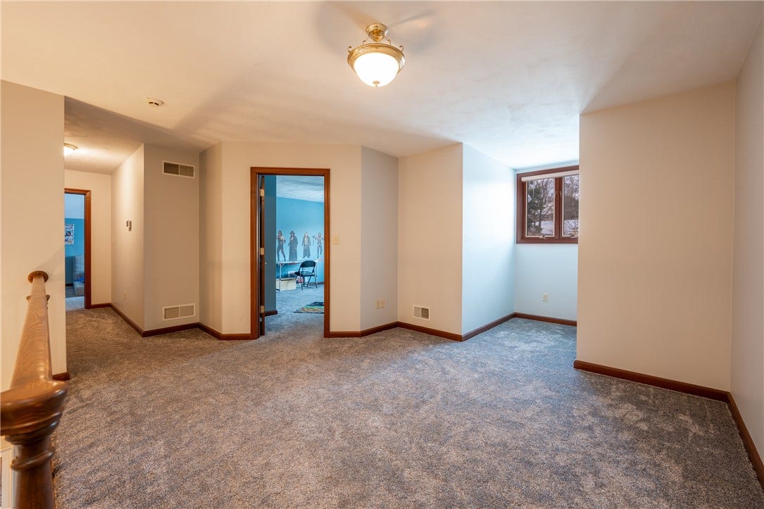 6004 Mason Drive, Greensburg, PA 15601