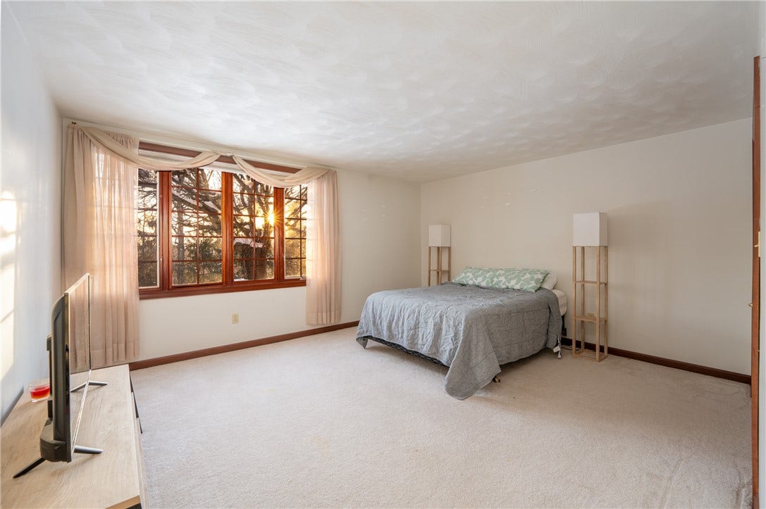 6004 Mason Drive, Greensburg, PA 15601