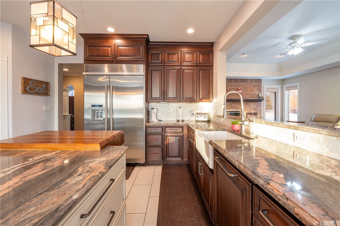6004 Mason Drive, Greensburg, PA 15601