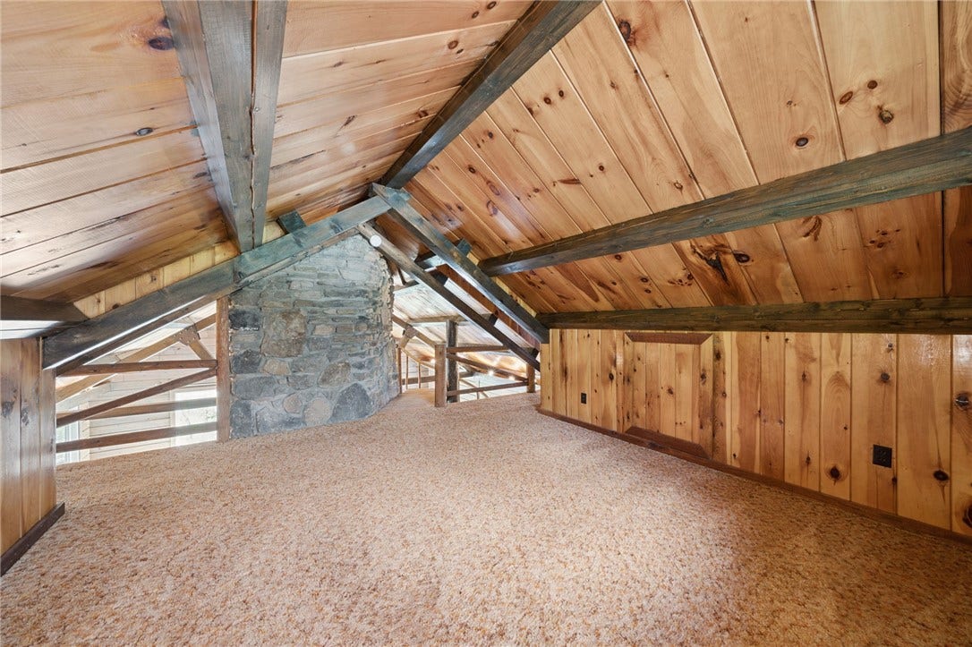 2705 Radebaugh, Jeannette, PA 15644