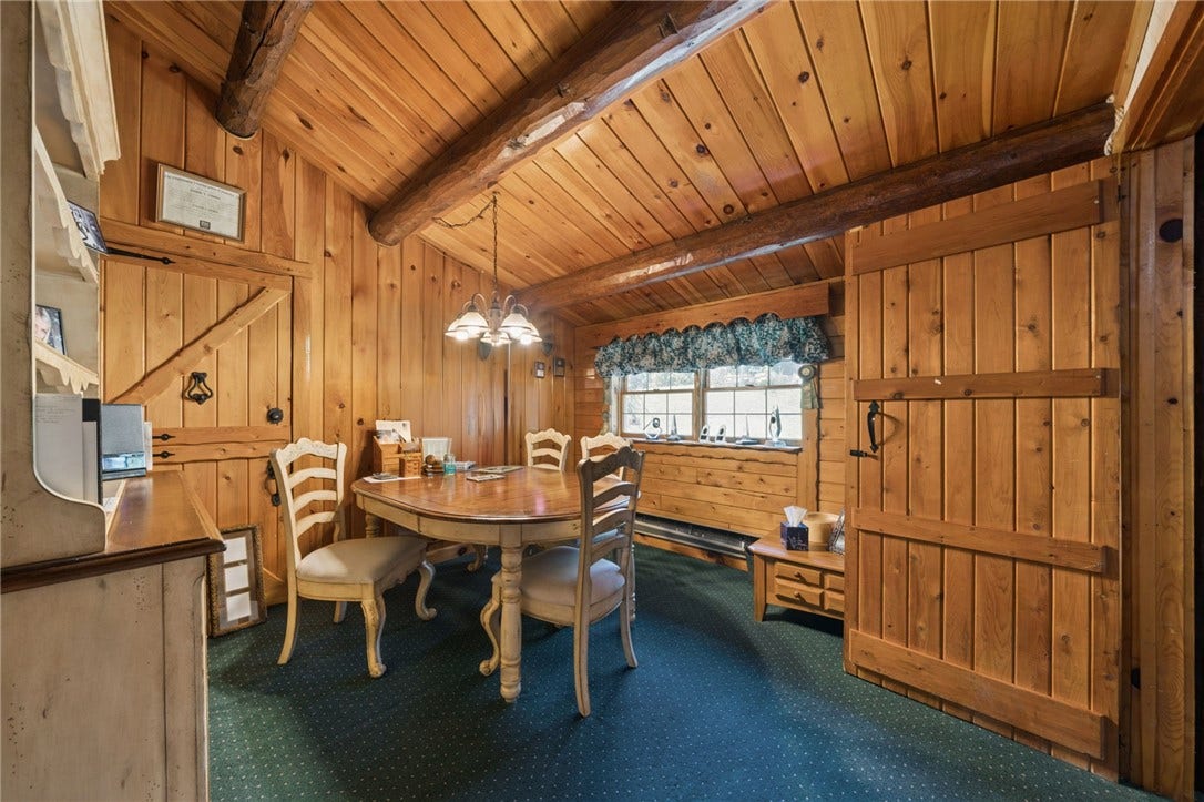 2705 Radebaugh, Jeannette, PA 15644