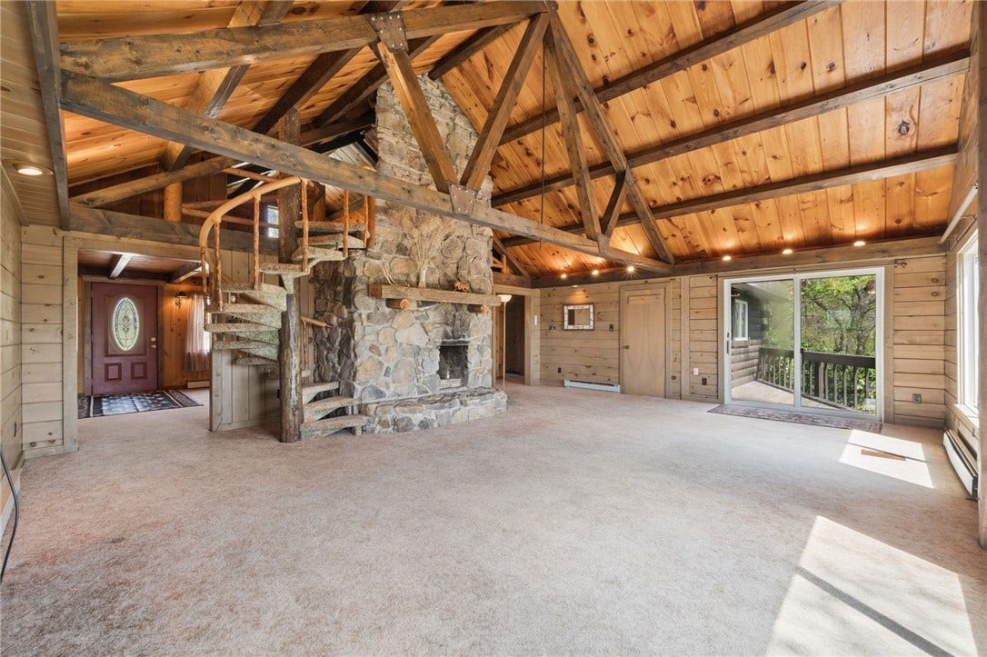 2705 Radebaugh, Jeannette, PA 15644