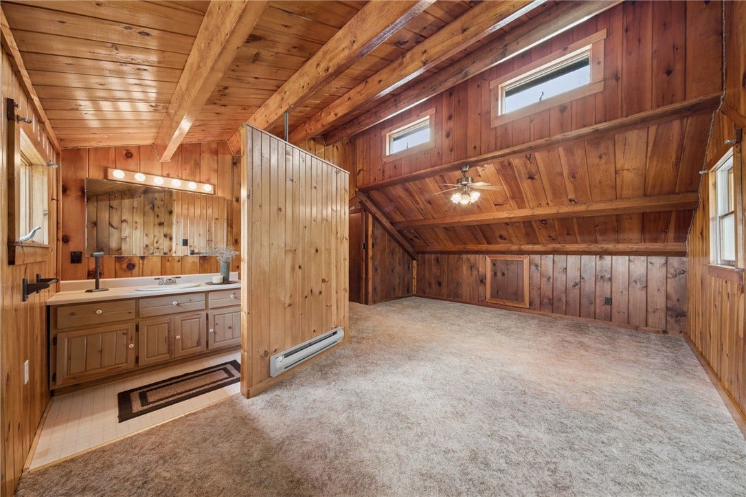 2705 Radebaugh, Jeannette, PA 15644