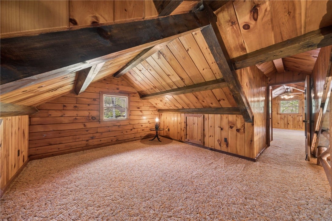 2705 Radebaugh, Jeannette, PA 15644