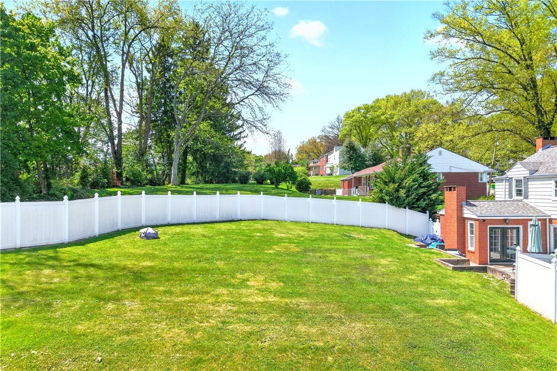 32 Northmont St, Greensburg, PA 15601