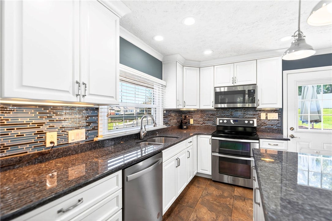 32 Northmont St, Greensburg, PA 15601
