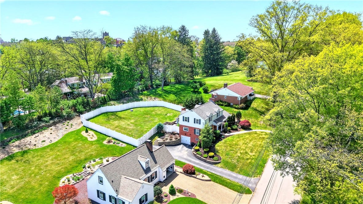 32 Northmont St, Greensburg, PA 15601
