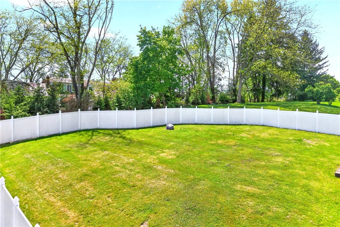 32 Northmont St, Greensburg, PA 15601